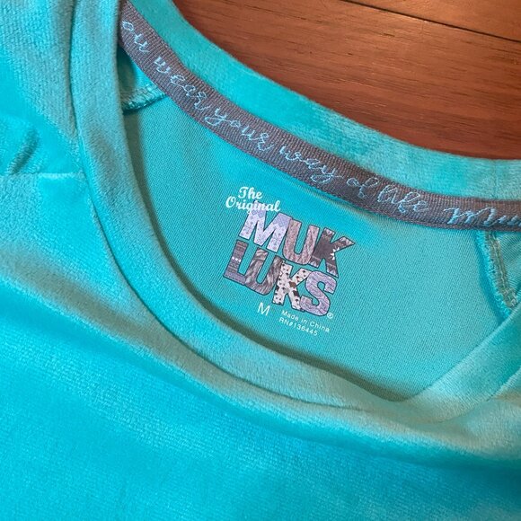 Muk Luks Pajama Set Size Medium - Picture 4 of 9